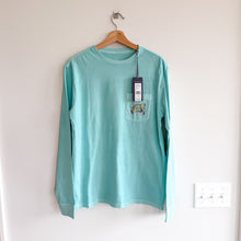 Load image into Gallery viewer, Vineyard Vines Garment Dyed Tropical Fish Graphic T-Shirt Andros Blue S NWT
