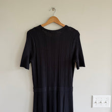 Load image into Gallery viewer, Hugo Boss Frizana Fitted Knit Jumper Short Sleeve Crewneck Dress Black M NWT
