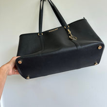 Load image into Gallery viewer, Michael Kors Sady Leather Large Shoulder Bag Black
