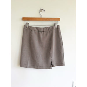 Entro Timeless Vibes Houndstooth Pattern Mini Skirt Brown White S