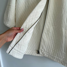 Load image into Gallery viewer, Anthropologie Bella Luxx Asymmetrical 3/4 Sleeve Quilted Jacket Cream XS NWT
