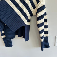 Load image into Gallery viewer, Madewell Wide Rib Turtleneck Sweater Navy White M

