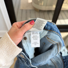 Load image into Gallery viewer, AGOLDE Nico High Rise Button-Fly Distressed Skinny Leg Cropped Jeans Blue 24
