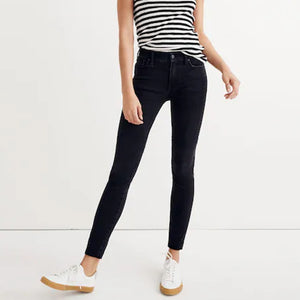 Madewell 9" High-Rise Denim Dark Wash Skinny Jeans in Lunar Wash 25