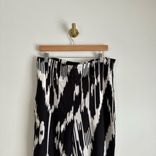 Load image into Gallery viewer, Theory Gunilla Interlace Ikat Silk Pants Multi 6 $355
