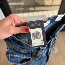 Load image into Gallery viewer, Levi's Ribcage Straight Ankle Denim High Rise Jeans Blue 23 NWT
