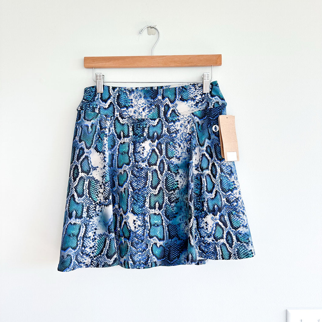 Dona Jo Python Prism Skort L Blue Black NWT