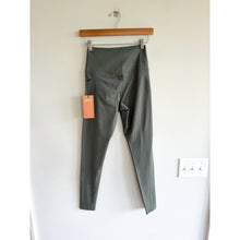 Load image into Gallery viewer, Girlfriend Collective Compressive High Rise 7/8 Activewear Leggings Gray S NWT
