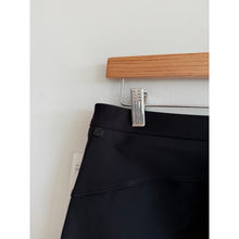 Load image into Gallery viewer, Lululemon On The Move 28" Tailored Leg Pants Black 8 NWT
