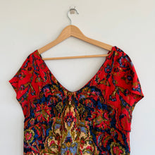 Load image into Gallery viewer, Anthropologie Maeve Printed V-Neck Mini Shift Dress Red L
