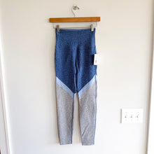 Load image into Gallery viewer, Beyond Yoga Spacedye Tri-Panel High-Waisted Midi Activewear Leggings Blue S NWT
