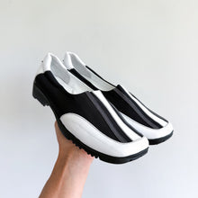 Load image into Gallery viewer, Walter Genuin Gia Colorblock Slip On Golf Comfort Shoes Black White 9.5
