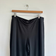 Load image into Gallery viewer, J. Jill Wearever Collection Full-Leg Cropped Pull On Stretch Pants Black M NWT
