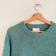 Load image into Gallery viewer, Cinq à Sept Ruffles Lace Hem Crew Neck Pullover Sweater Turquoise XS
