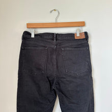 Load image into Gallery viewer, JOHNNY WAS Cropped Baby Boot Embroidered Stripe Raw Hem Jeans Black 29
