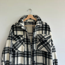 Load image into Gallery viewer, Steve Madden Plaid Mid-Length Button Front Shirt Jacket Ivory/Black S
