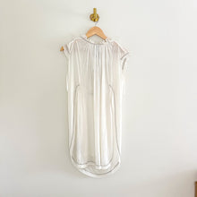 Load image into Gallery viewer, Donna Karan Ultra Matte Jersey Open Side Blouse White S
