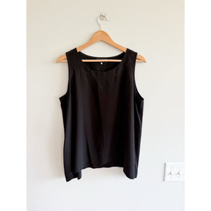 Eskandar Silk Round Neck Sleeveless Pullover Tank Top Black 1