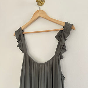 BB Dakota Tiered Ruffled Sleeveless Scoop Neck Maxi Maternity Dress Green L