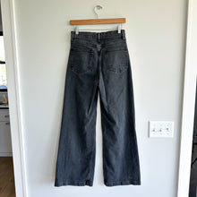 Load image into Gallery viewer, GAP High Rise Stride Wide Leg Jeans Black Size 26/2R
