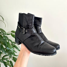 Load image into Gallery viewer, Stuart Weitzman Manlow Leather Ankle Moto Booties Black 8 $550
