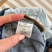 Load image into Gallery viewer, Articles Of Society Distressed Denim Dark Wash Mid Rise Shorts Blue 27
