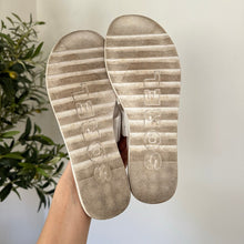 Load image into Gallery viewer, Sorel Ella II Easy Leather T-Strap Flip Flop Sandals White 9.5
