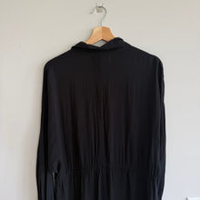 Load image into Gallery viewer, L*Space Logan Collared Long Sleeve Maxi Shirt Dress Black M
