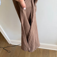 Load image into Gallery viewer, Z Supply Blakely Slub Ruffles Cap Sleeve Midi Dress Brown XS
