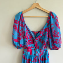 Load image into Gallery viewer, Flying Tomato Remarkable Sweetheart Neckline Midi Dress Blue Pink S
