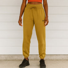 Load image into Gallery viewer, Nike Cotton Fleece Drawstring Waist Jogger Sweatpants Yellow
