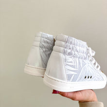 Load image into Gallery viewer, P448 Palm High Top Lace Up Round Toe Sneakers White/Gold 37
