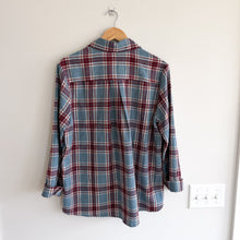 Load image into Gallery viewer, Sadie &amp; Sage Plaid Pattern Flannel Casual Button Up Shirt Blue Red M

