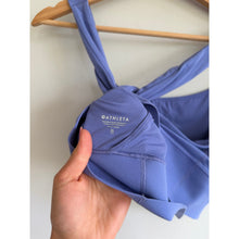 Load image into Gallery viewer, Athleta Warrior Twist Longline Scoop Neck Yoga Sports Bra Purple XL
