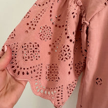 Load image into Gallery viewer, Madewell Eyelet Off The Shoulder Scalloped Hem Dress Pink 2
