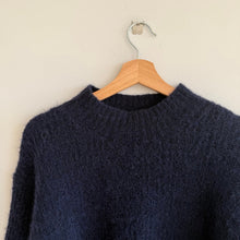 Load image into Gallery viewer, American Vintage Vitow Jumper Pullover Crew Knit Sweater Navy Blue M
