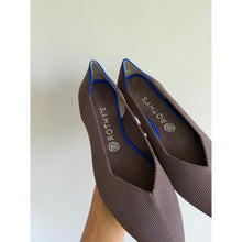 Load image into Gallery viewer, Rothy's The Point II Pointed Toe Woven Slip On Flats in Mink 10 NEW
