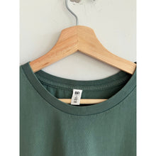 Load image into Gallery viewer, BP. Crew Neck Pullover Cotton Short Sleeve T-Shirt Green S NWT
