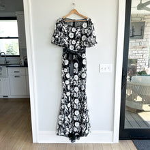 Load image into Gallery viewer, Lotus Threads Short Sleeve Floral Embroidered Gown Black/White 16 NWT
