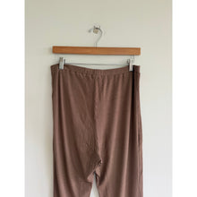 Load image into Gallery viewer, LÉGEO Heritage Celeste Wide Leg Pull On Ribbed Maternity Pants Brown 1
