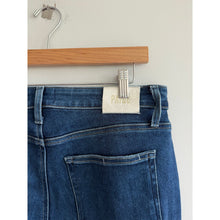 Load image into Gallery viewer, Paige Soleil Cindy High Rise Denim Straight Leg Jeans Blue 31
