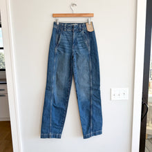 Load image into Gallery viewer, Madewell Tapered Denim Trousers Stretch High Rise Jeans Concho Wash 24 NWT
