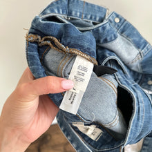 Load image into Gallery viewer, Madewell Skinny Overalls in Kemp Wash Blue XXS
