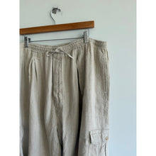 Load image into Gallery viewer, La Bottega di Brunella Linen Drawcord Waist Cargo Shorts Cream XL
