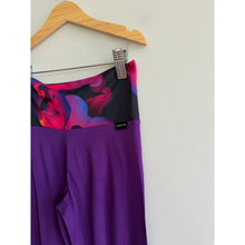 Load image into Gallery viewer, Burton Merino Wool Long Sleeve Crew Neck Base Layer Set Purple 5 NWT
