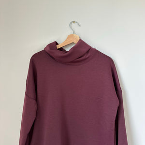 Dear Scarlett Jet Set Vienna Cowl Neck Pullover Sweatshirt Wine L NWT