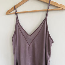 Load image into Gallery viewer, Lululemon Final Count Activewear Tank Top Antique Bark Purple 4
