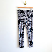 Load image into Gallery viewer, Koral Lustrous High Rise Camo Print Pull On Leggings in Lead Camo L
