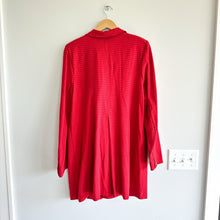 Load image into Gallery viewer, Cabi Houndstooth Ruffle Trim Mid Length Celebration Coat Red L
