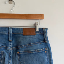 Load image into Gallery viewer, Madewell 11" High Rise Denim Skinny Jeans Maricopa Blue 29
